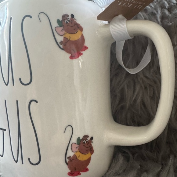 COPY - RAE DUNN DISNEY PRINCESS CINDERELLA COFFEE MUG W/GUS GUS “GUS GUS” NEW - Picture 7 of 12
